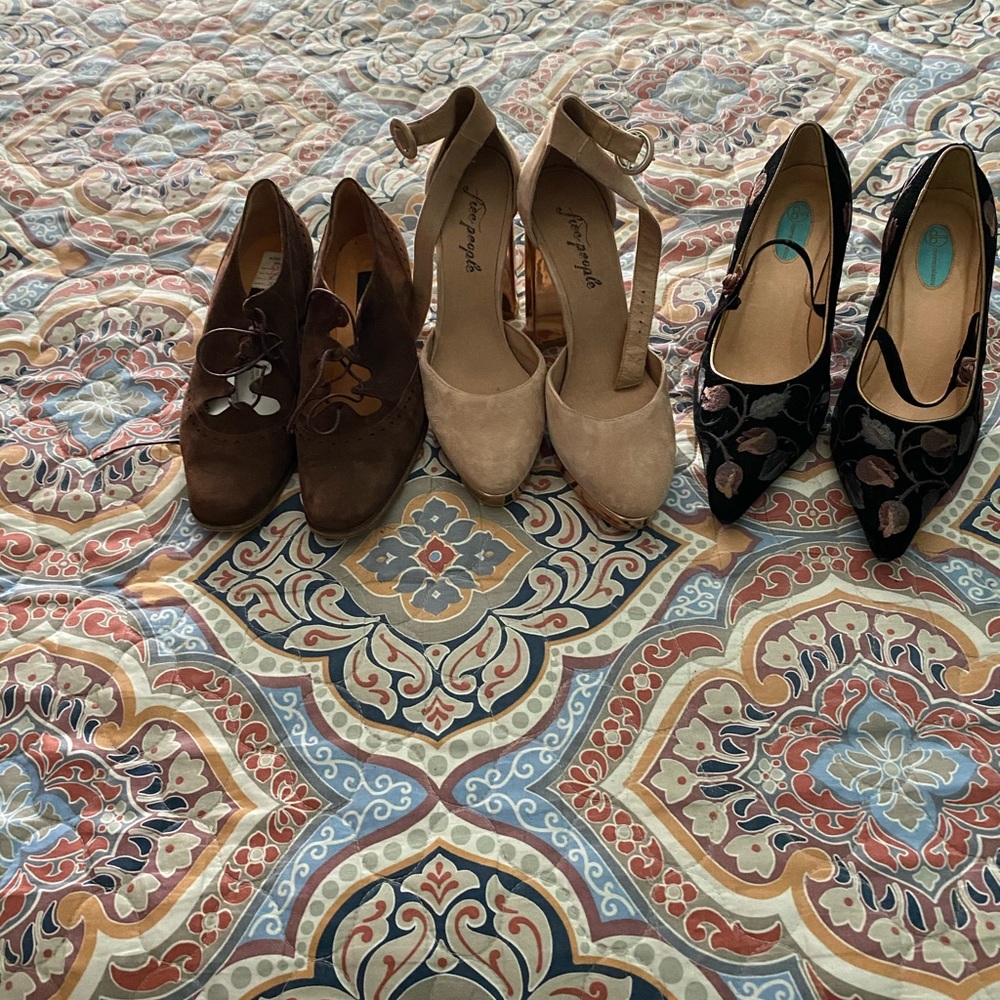 Shoes all different colors